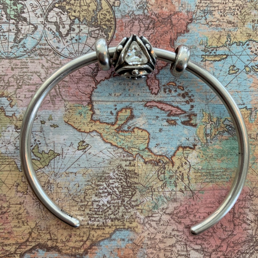 Trollbeads /Crystal Triangles - Picture 2 of 2